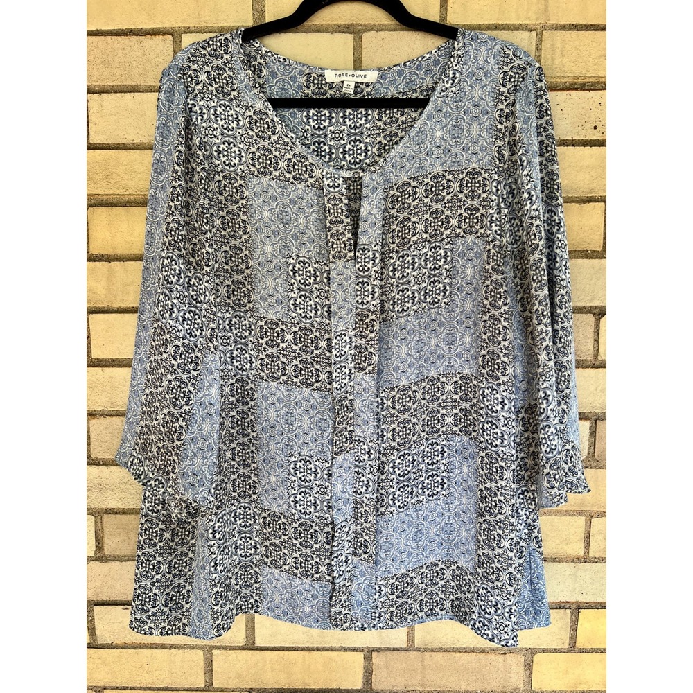 Rose + Olive Blue Medallion Print Keyhole Neck 3/4 Sleeve Blouse Size 2X - Picture 1 of 5